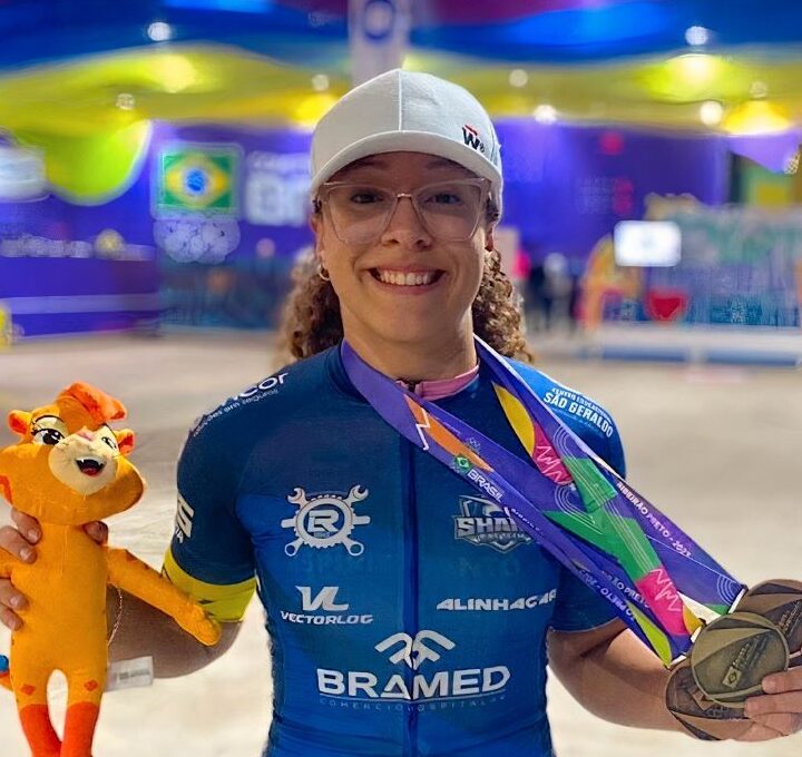 Isa Oliveira Campeã com 4 medalhas